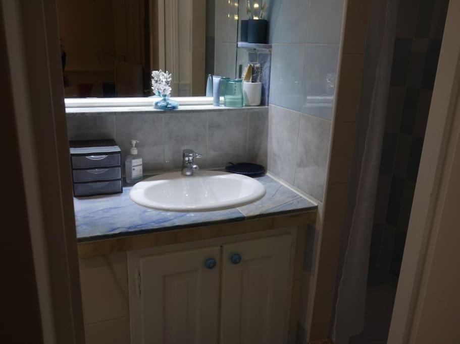 Elegant-cosy 2p55m2 Dans Bas De Provencale ! Appartement