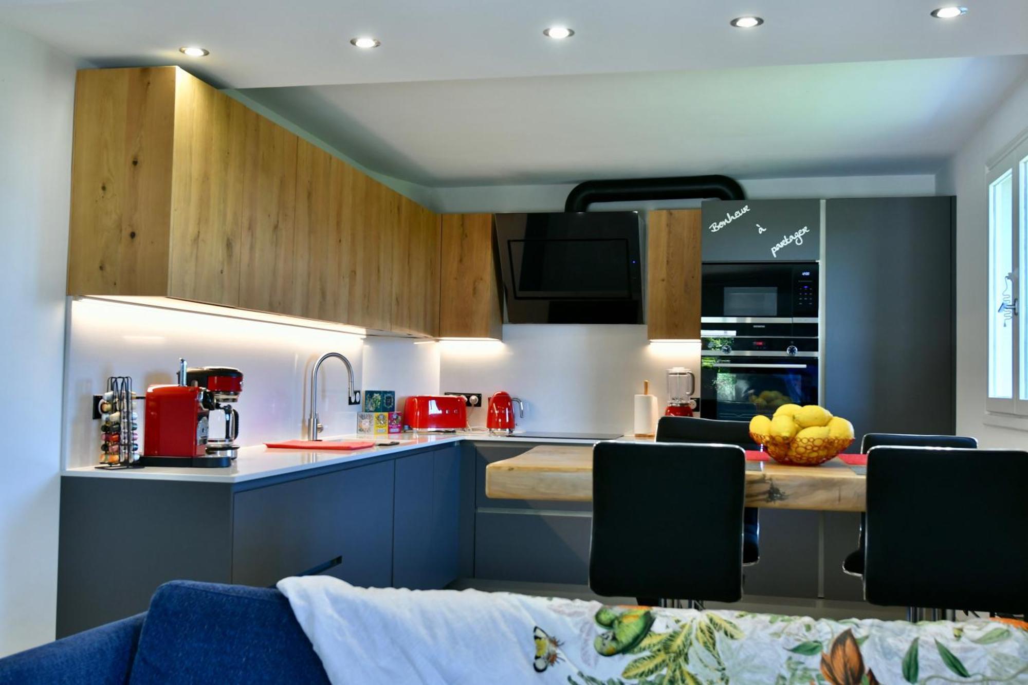 Elegant-cosy 2p55m2 Dans Bas De Provencale ! Appartement