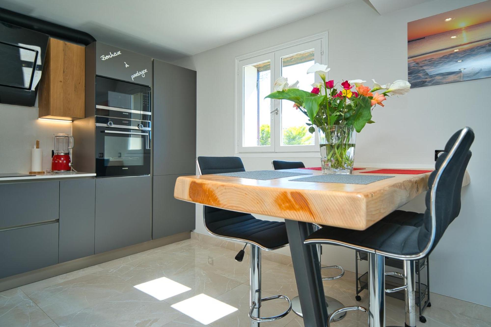 Appartamento Elegant-cosy 2p55m2 Dans Bas De Provencale ! *